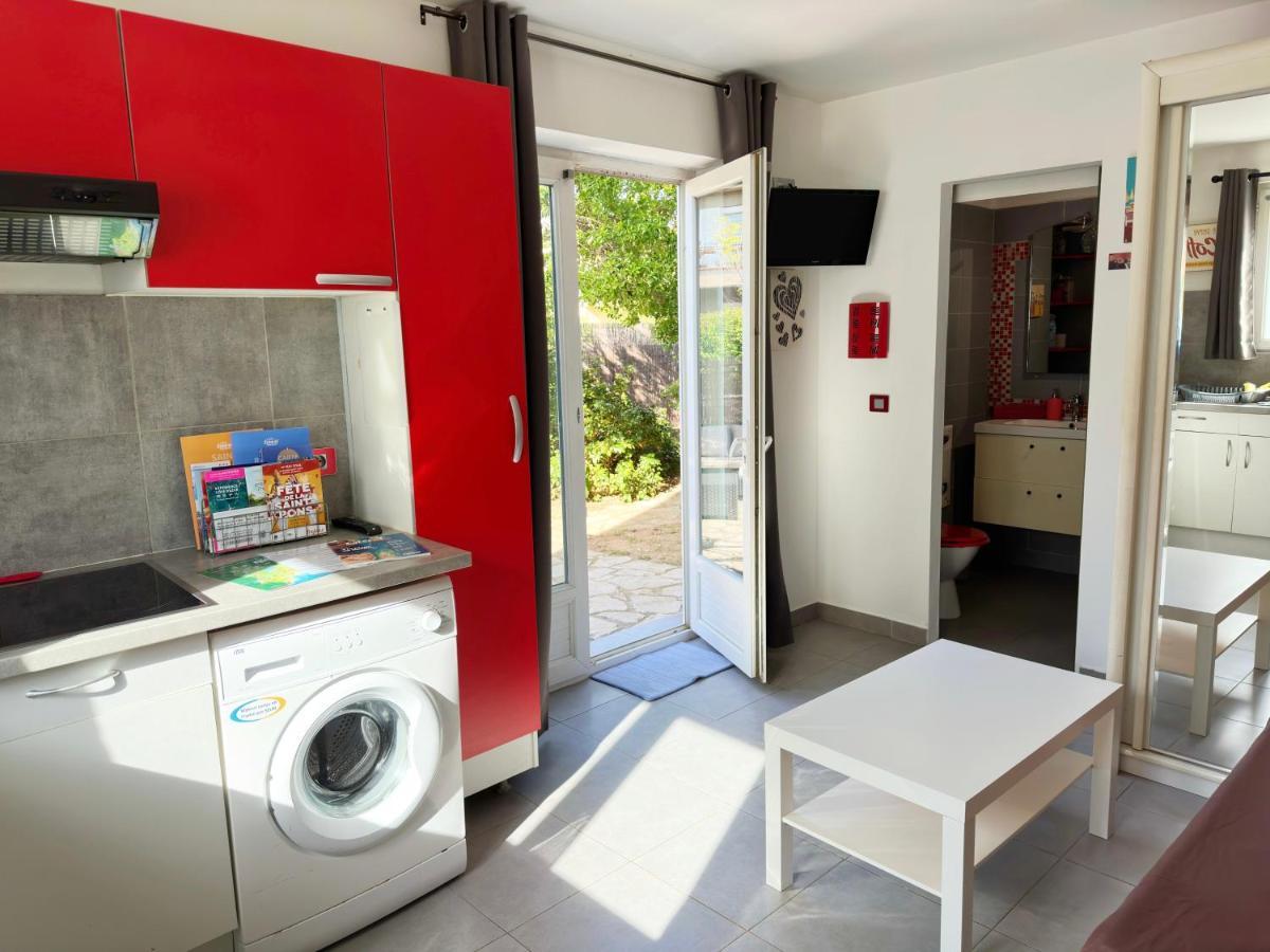 Studio Au Calme Tout Confort Proche Des Plages - Jardin Wifi Parking เฟรฌูส ภายนอก รูปภาพ